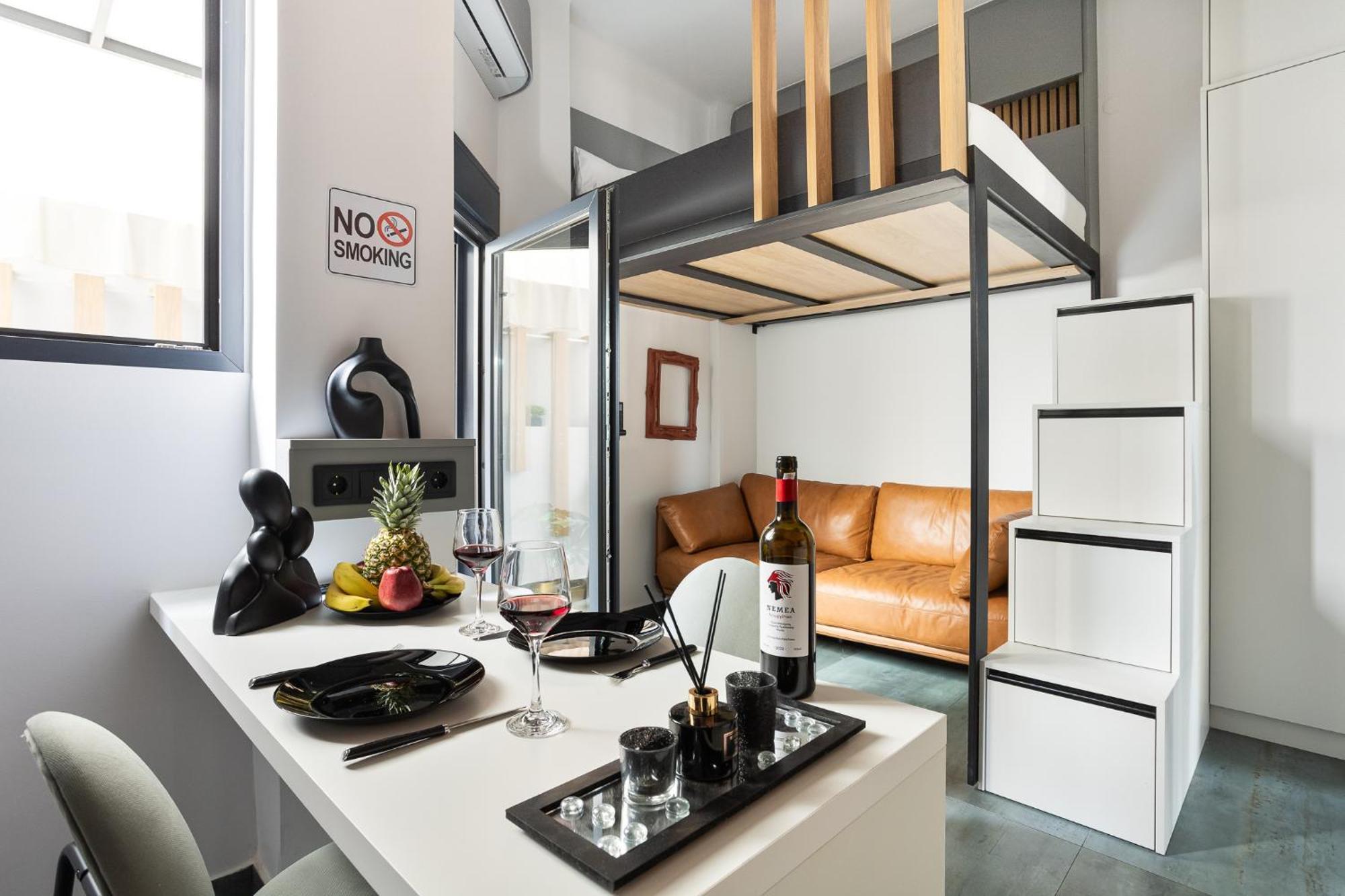 Apartment Superlux Near White Tower *